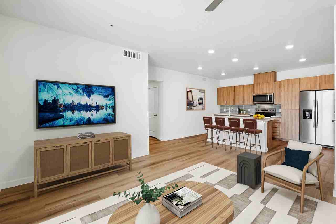 Radia Avondale Station - Photo 6 of 50