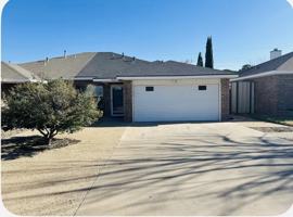 featured image of 4525 Crockett Ave