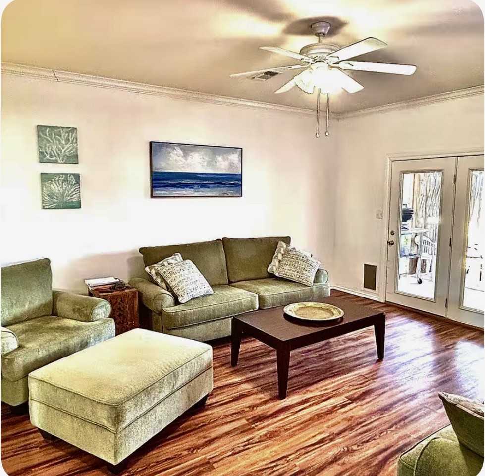 4525 Crockett Ave - Photo 4 of 14