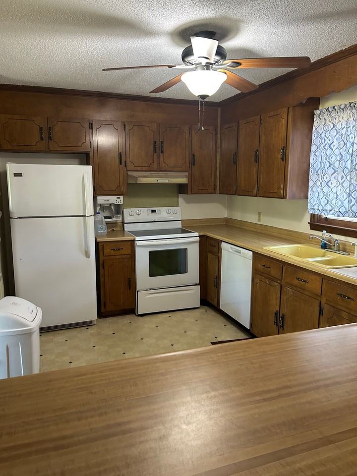 2616 Locust Hill Rd #1 - Photo 6 of 16