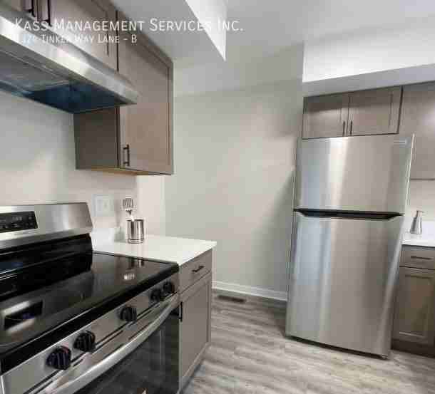1324 Tinker Way Lane #B - Photo 6 of 17