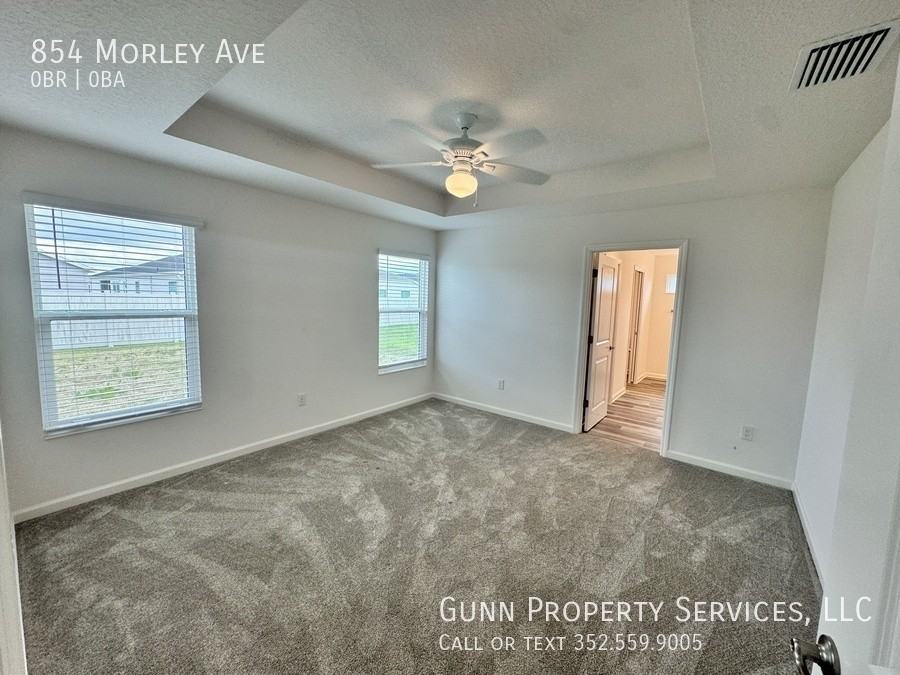 854 Morley Ave - Photo 6 of 22