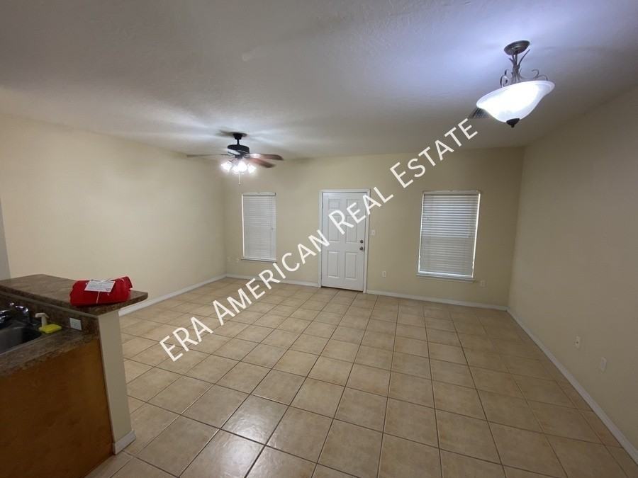 96 2nd Ave Unit A - Photo 4 of 12