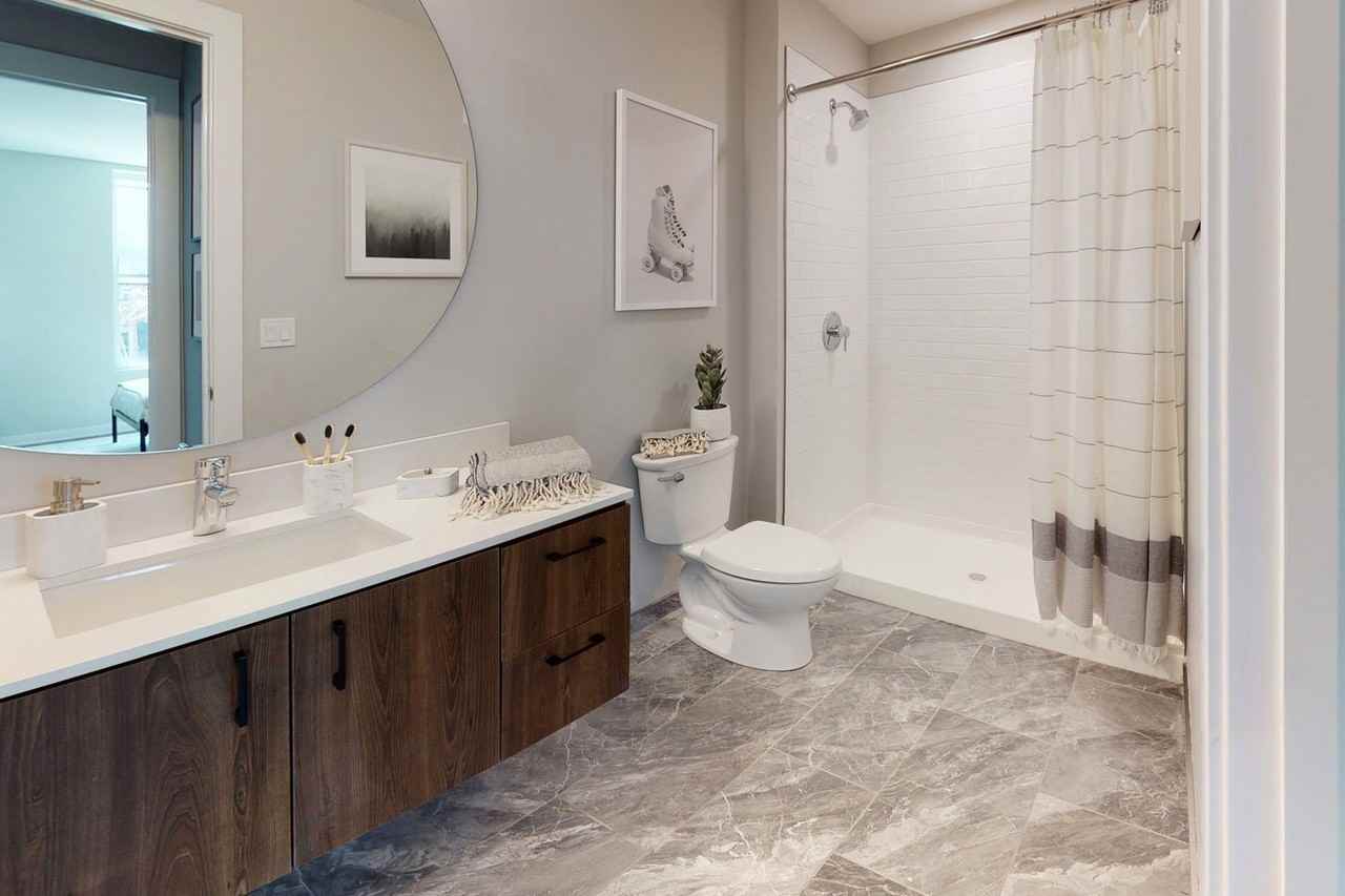 520 E Armour - Photo 5 of 49
