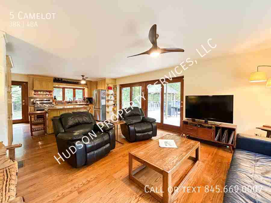 5 Camelot - Photo 5 of 17