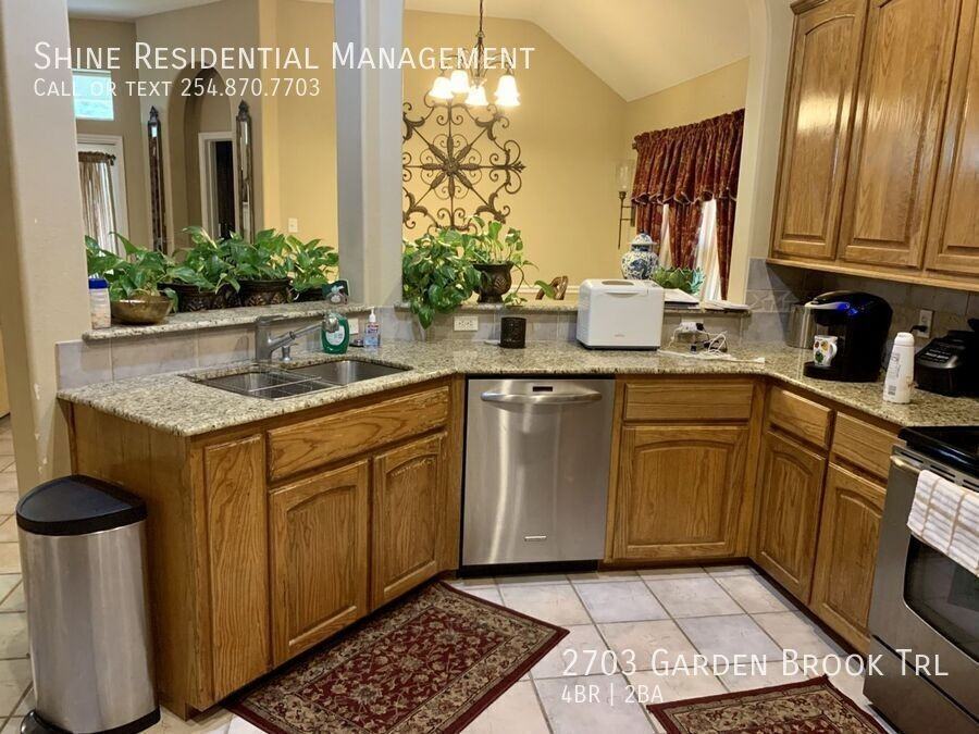 2703 Garden Brook Trl - Photo 2 of 19