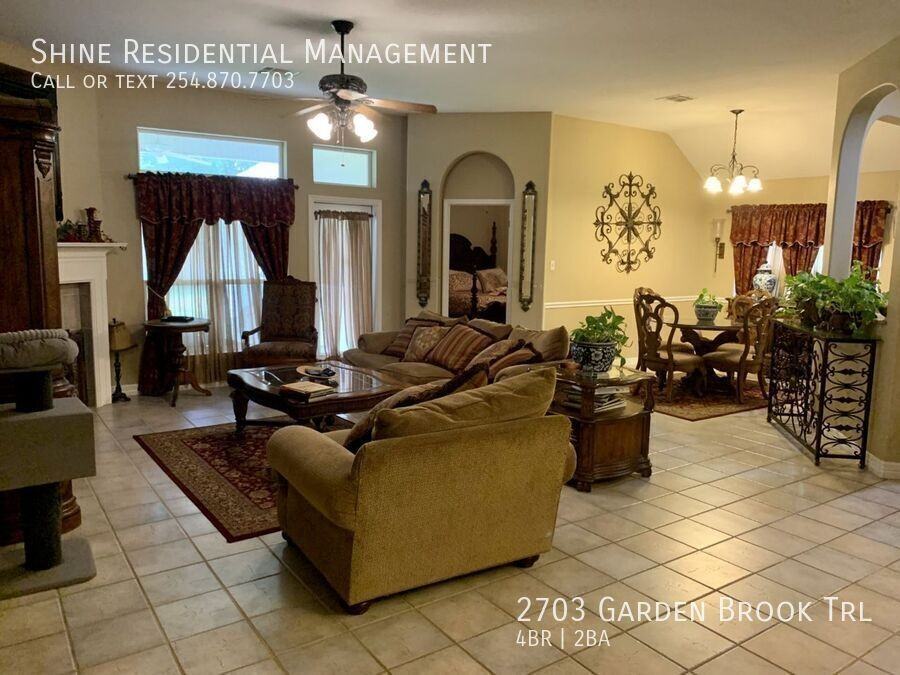 2703 Garden Brook Trl - Photo 7 of 19