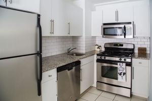 featured image of 301 W Armour Blvd