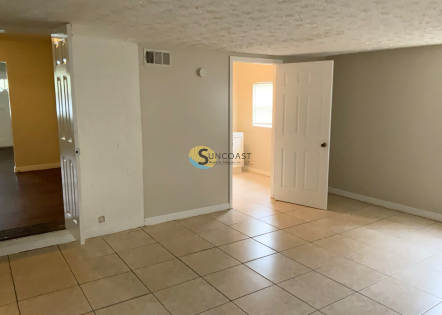 3740 Ballejo Ct W - Photo 7 of 18