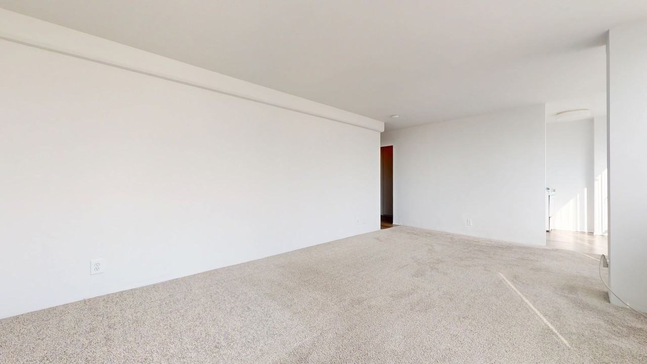 Lake Meadows Apartments - Photo 6 of 50