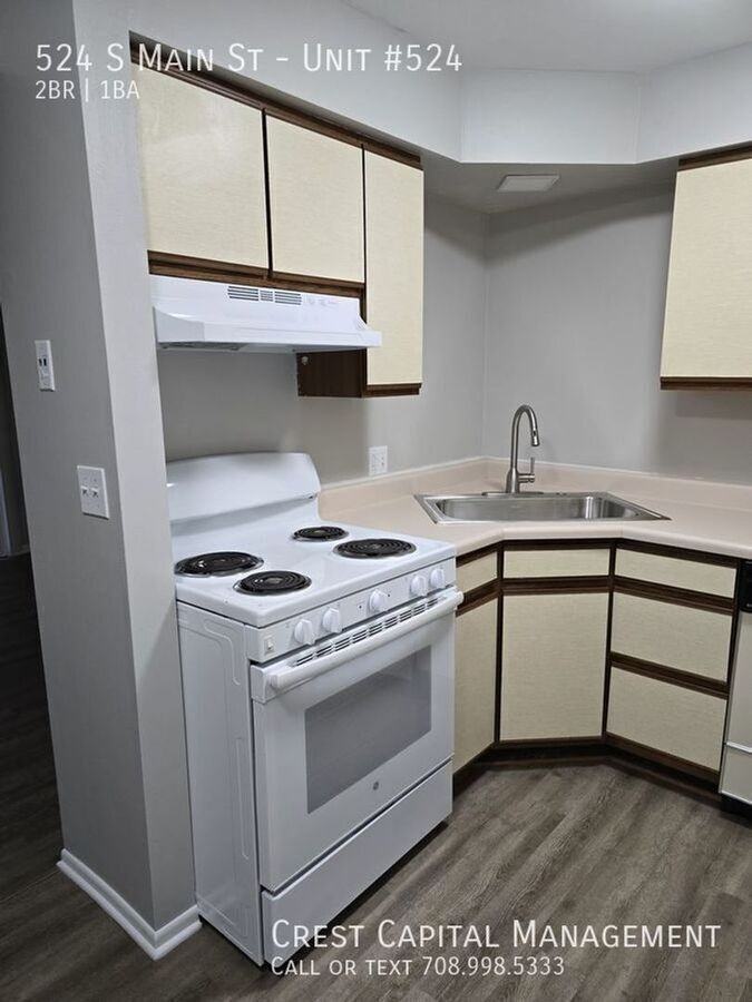 607 S Main St #607-105 - Photo 2 of 12