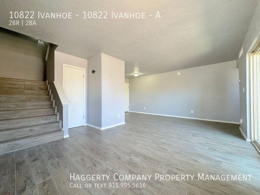 10822 Ivanhoe - 10822 Ivanhoe #A - Photo 2 of 21