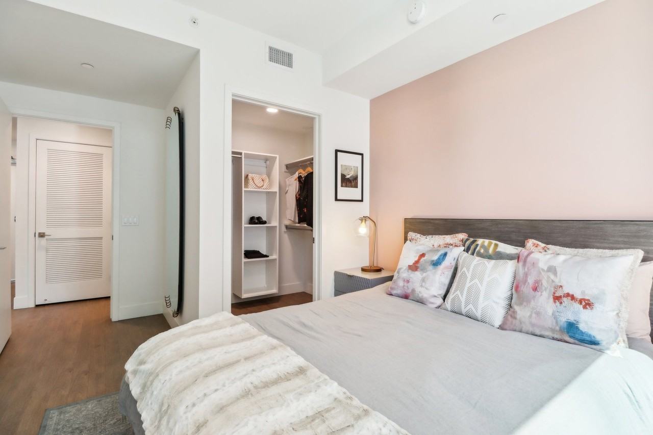 Apex and Alina - Photo 6 of 36