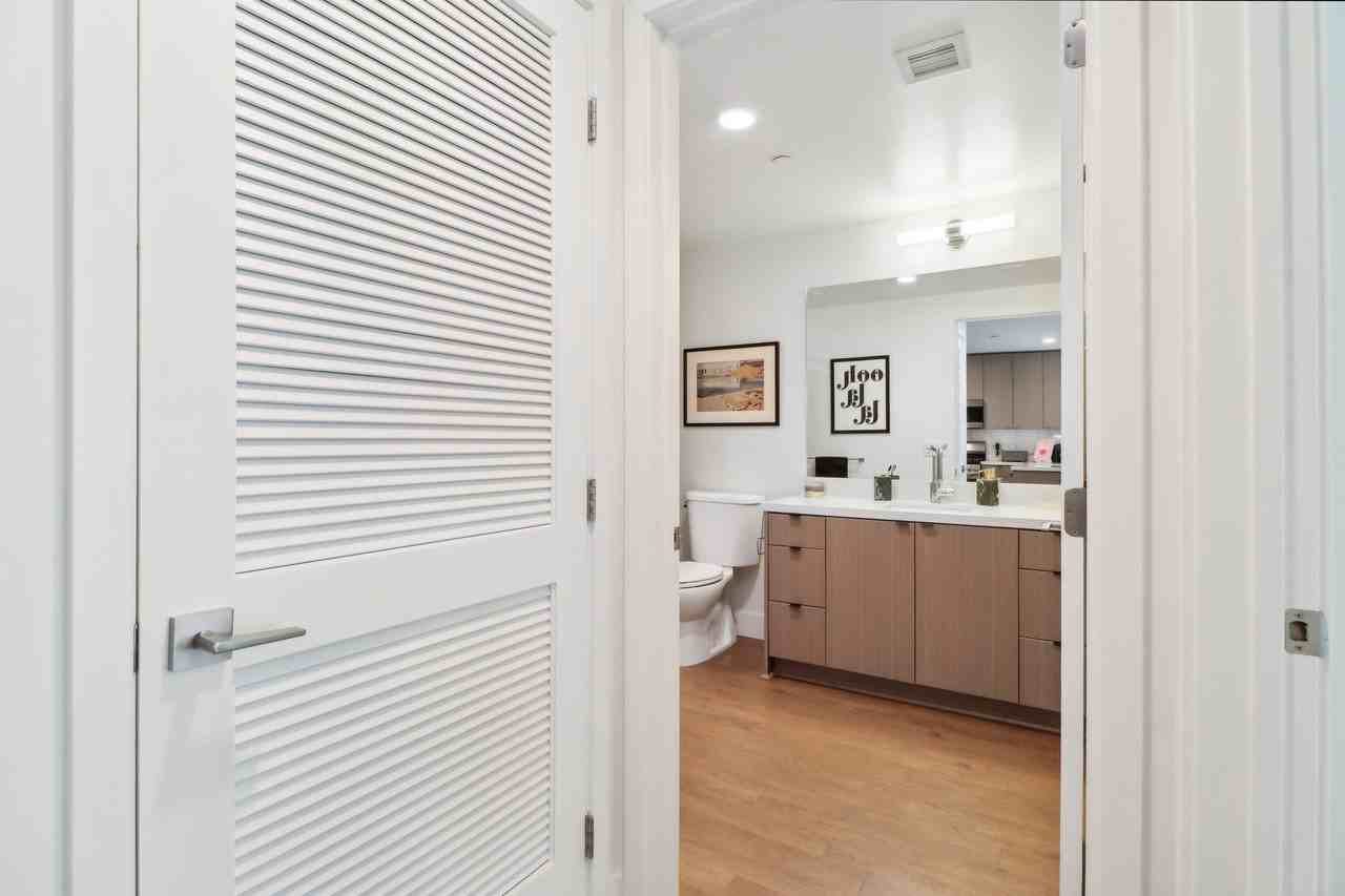 Apex and Alina - Photo 7 of 36