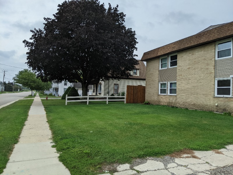 131 Milwaukee St #7 - Photo 3 of 12