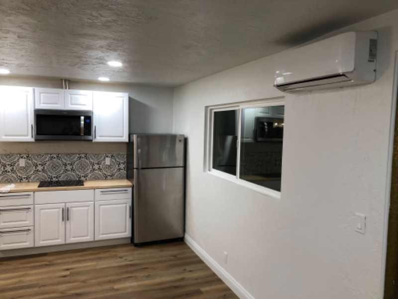 1484 Ahart St #A - Photo 2 of 9