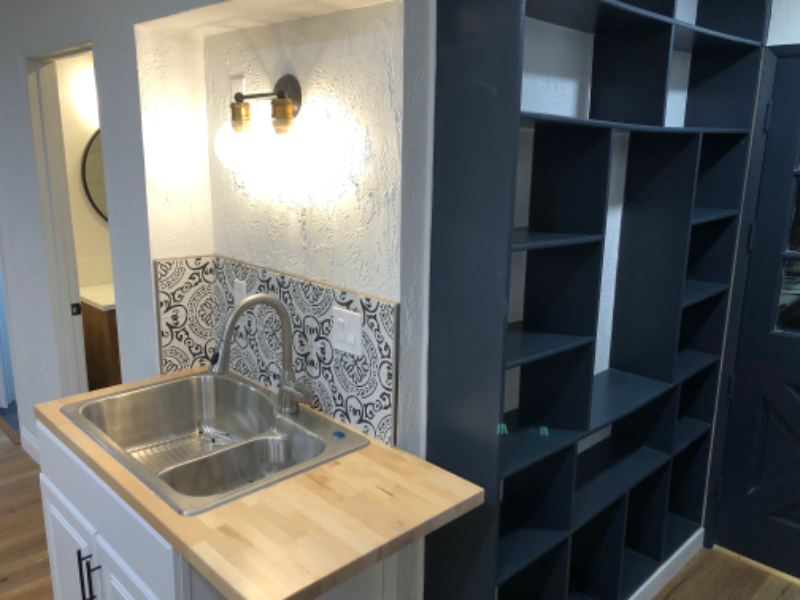 1484 Ahart St #A - Photo 4 of 9