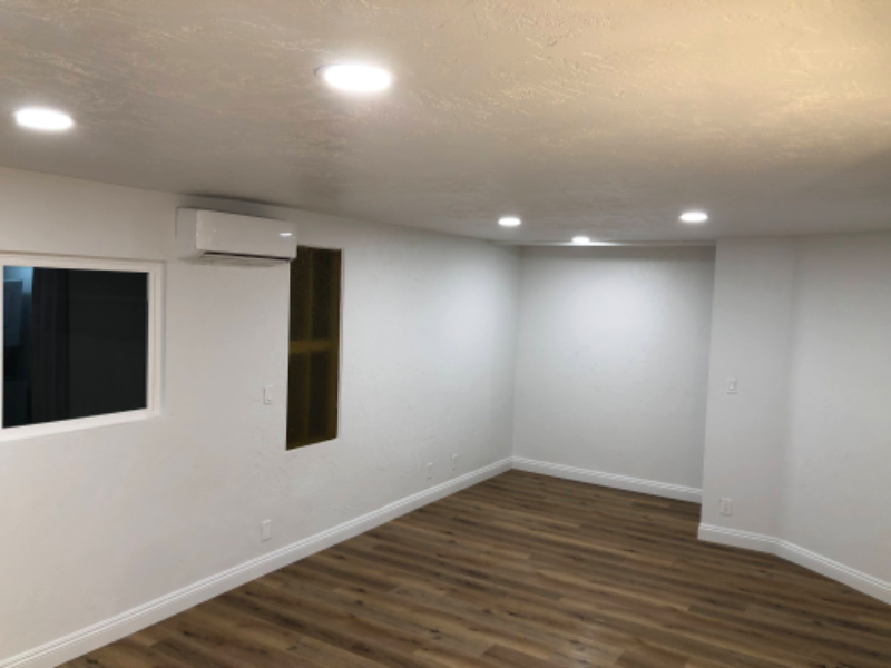 1484 Ahart St #A - Photo 5 of 9