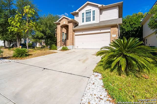 10031 Moffitt Dr - Photo 2 of 50