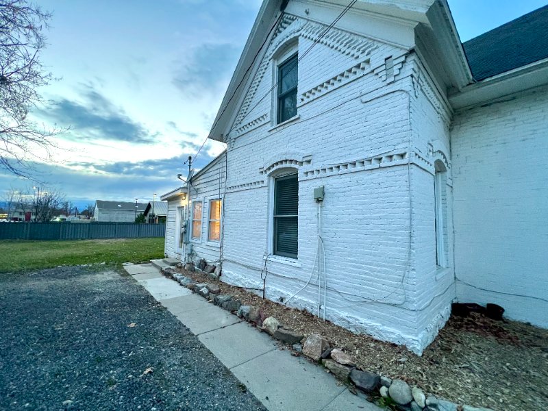 681 Ne #2 - Photo 2 of 18