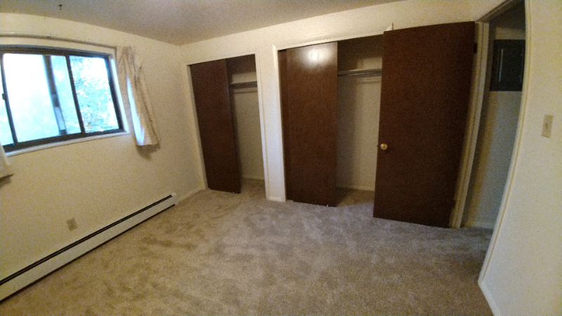 331 E Magnolia St - Photo 5 of 9