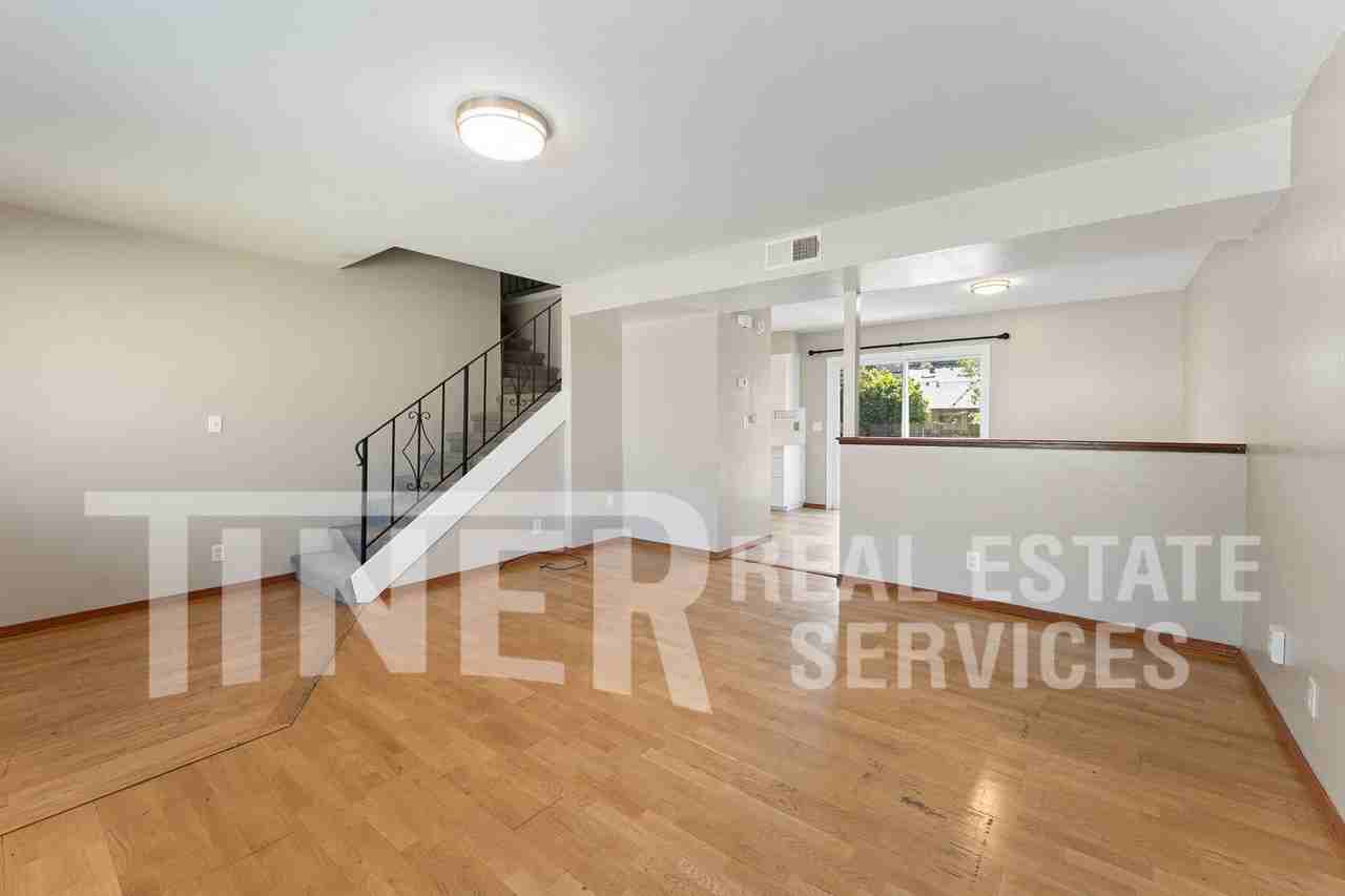 6167 Oakgreen Cir - Photo 3 of 26