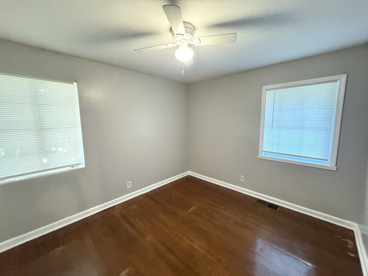 1523 Canterbury Rd #1 - Photo 4 of 10