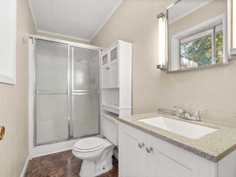 1019 N Texas St - Photo 3 of 19