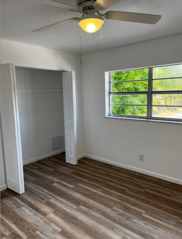 1896 40th Ave #8 - Photo 5 of 10