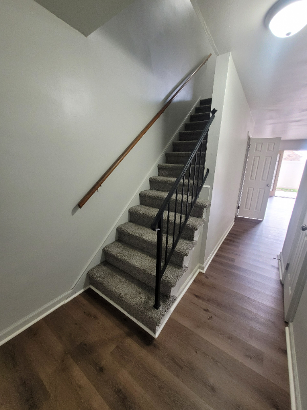4 Bainbridge Ave #B - Photo 3 of 12