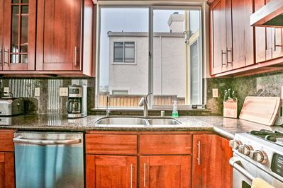 218 Cerro Dr - Photo 3 of 12