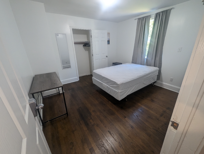 123 Hopewell Oaklawn - Photo 2 of 18