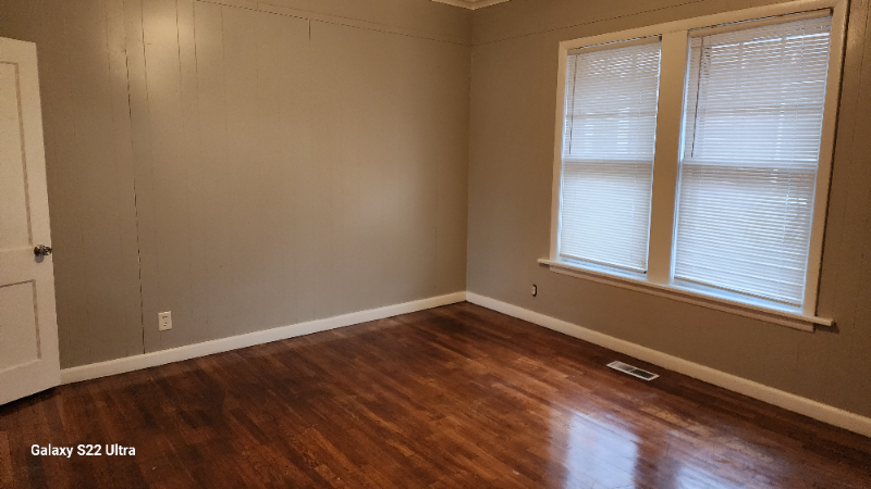 1601 S Olive St - Photo 6 of 7