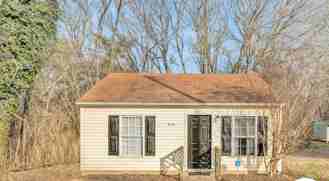 912 Kyle Ave Ne - Photo 1 of 1