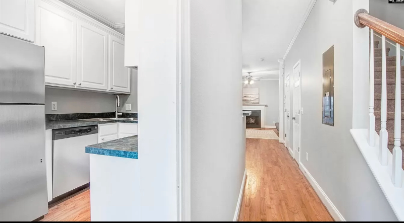 334 Byron Rd - Photo 4 of 10