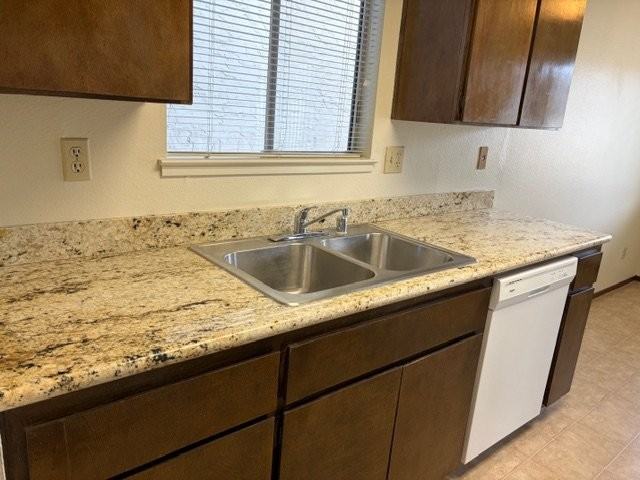 2740 Park Ave #O - Photo 3 of 11