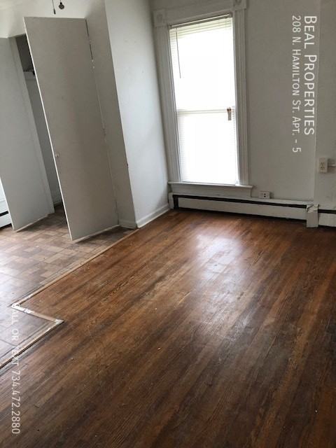 208 N Hamilton St #5 - Photo 2 of 13