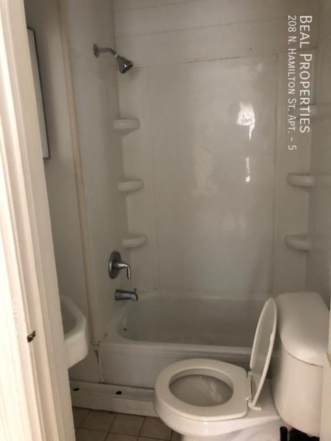 208 N Hamilton St #5 - Photo 5 of 13