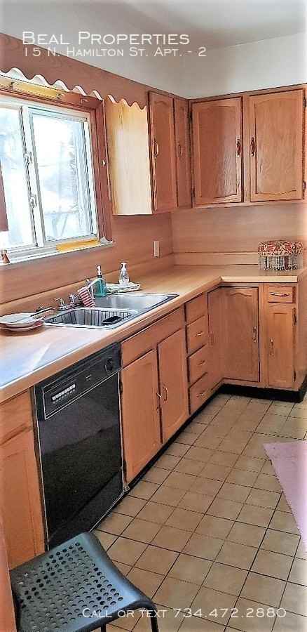 15 N Hamilton St #2 - Photo 4 of 13