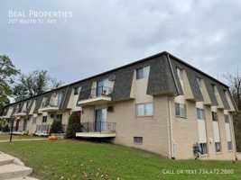 featured image of 207 Water St #7