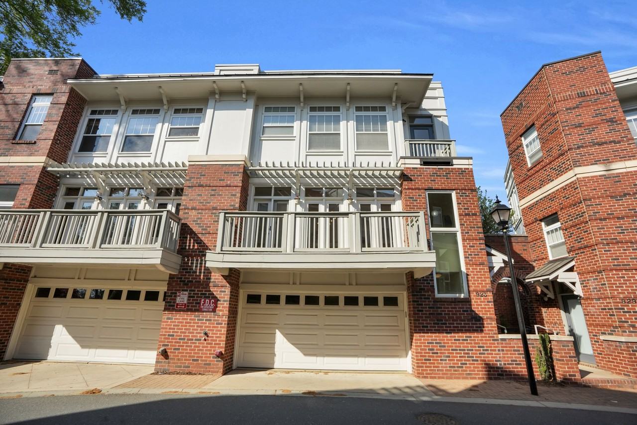 923 Gracie Way #29 - Photo 2 of 36