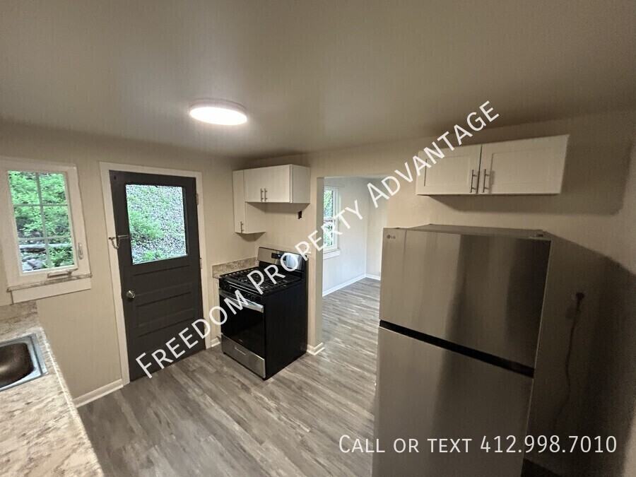 3398 Columbia Dr - Photo 7 of 22