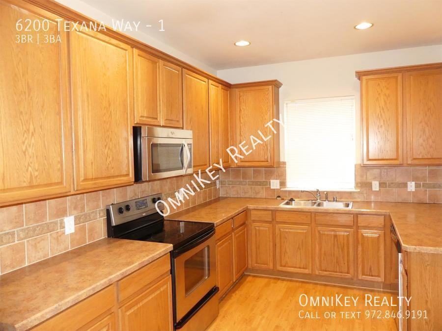 6200 Texana Way #1 - Photo 3 of 16