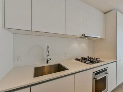 908 Quayside Dr #1 - Photo 3 of 21