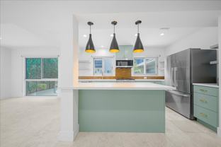 210 S Hamilton Dr #05 - Photo 1 of 1