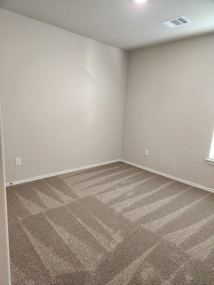 260 Gallant Front Ln - Photo 7 of 14