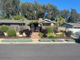 featured image of 831 Palermo Dr