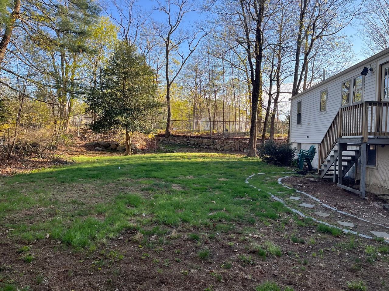 61 Mechanic St - Photo 2 of 8