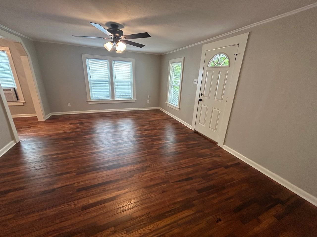 1709 W Saint Louis St - Photo 3 of 10
