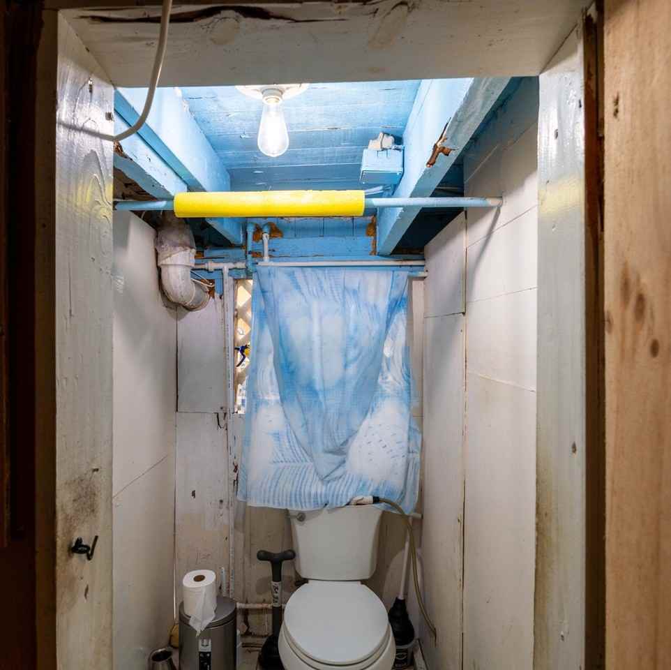 398 Ohai St - Photo 2 of 5